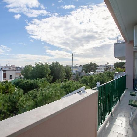 פולינאנו א מארה Rosamare Elegant Apartment מראה חיצוני תמונה