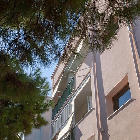 פולינאנו א מארה Rosamare Elegant Apartment מראה חיצוני תמונה