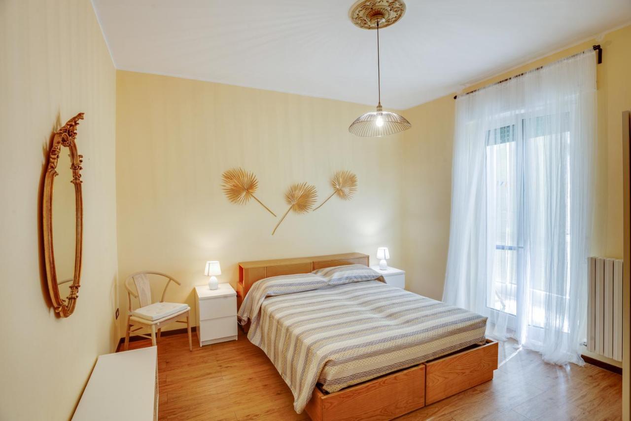 פולינאנו א מארה Rosamare Elegant Apartment מראה חיצוני תמונה