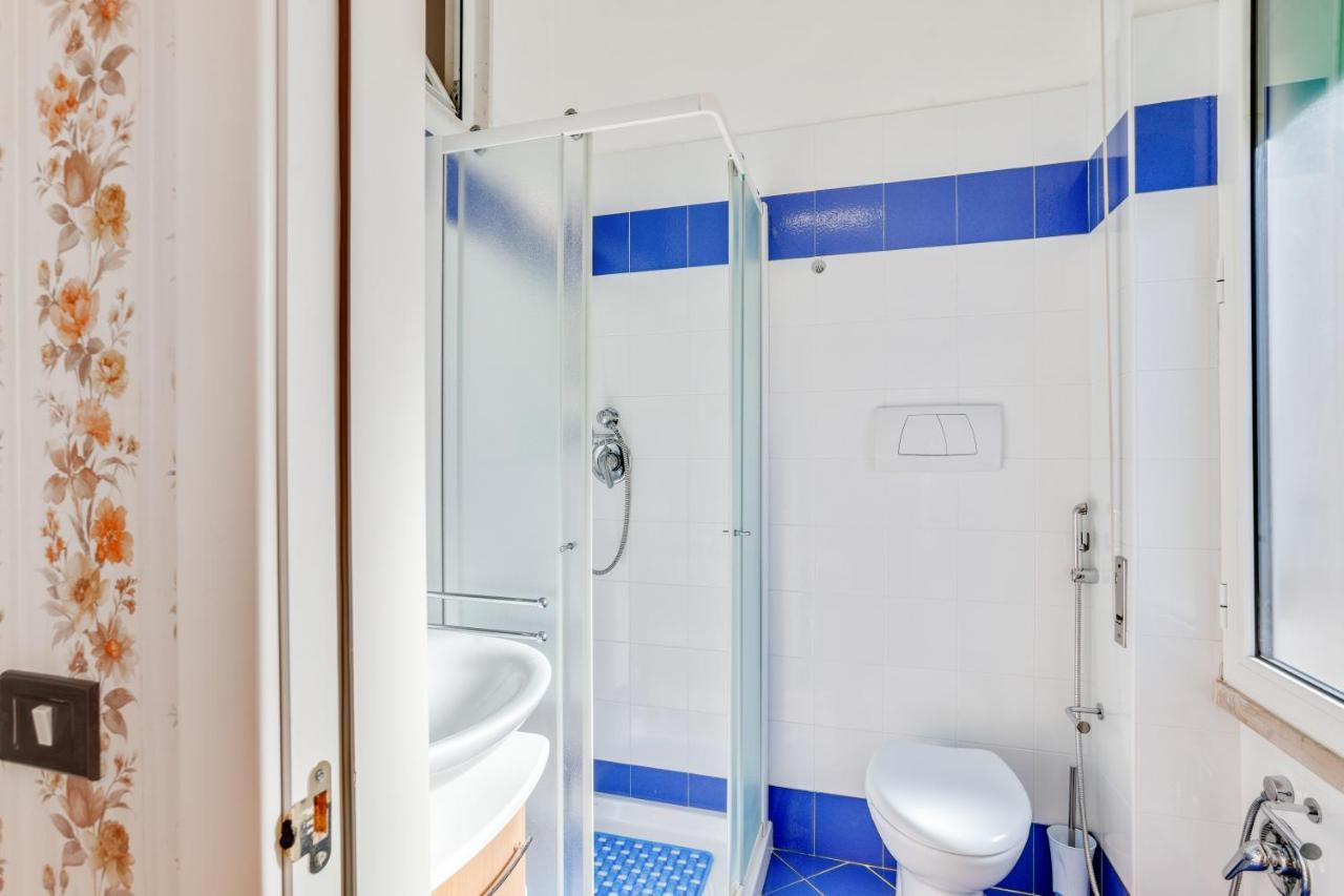 פולינאנו א מארה Rosamare Elegant Apartment מראה חיצוני תמונה