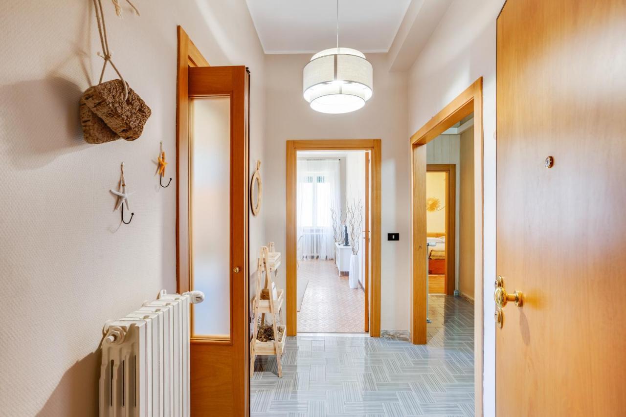 פולינאנו א מארה Rosamare Elegant Apartment מראה חיצוני תמונה