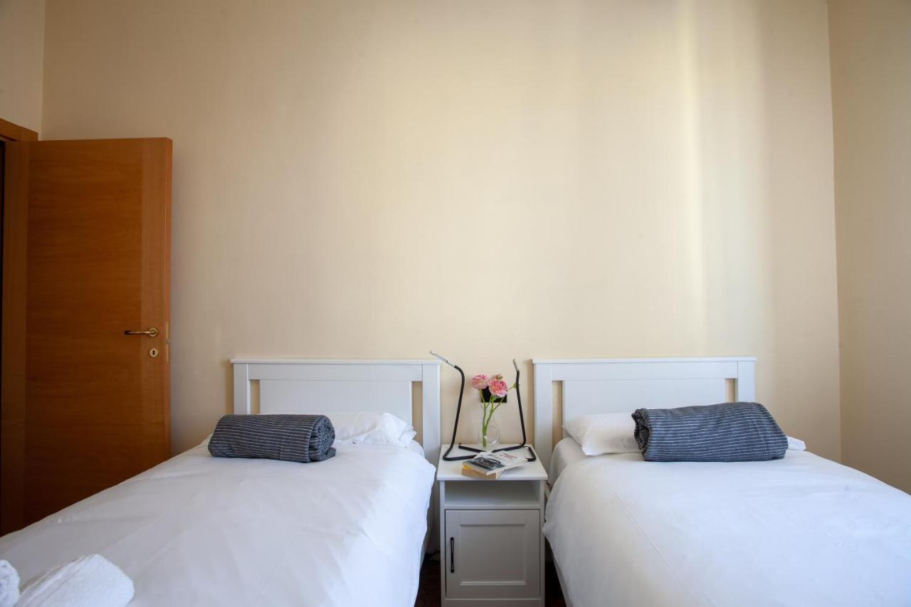 פולינאנו א מארה Rosamare Elegant Apartment מראה חיצוני תמונה